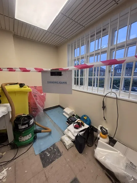 Asbestos floor tile and bitumen removal in Totteridge